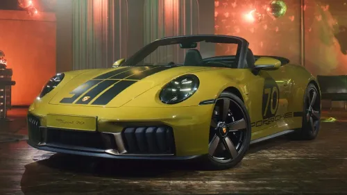 رنگ های محبوب سال 2025 در صنعت خودروسازی