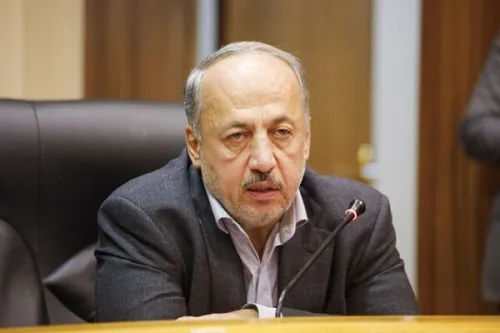 ورود روزانه ۲ و نیم میلیون خودروی شخصی از شهر های اقماری به تهران